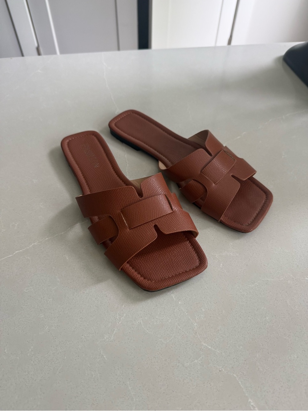 Brown Women's Slide Sandals - Sleek Casual Comfort size 10